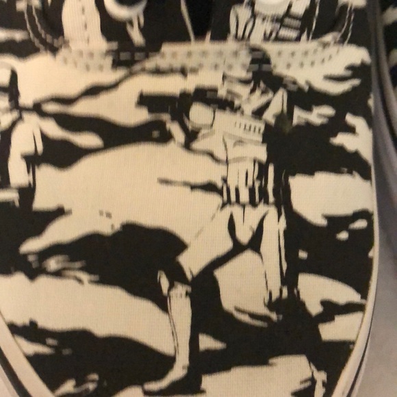 Vans X Star Wars Storm Trooper - Picture 4 of 7